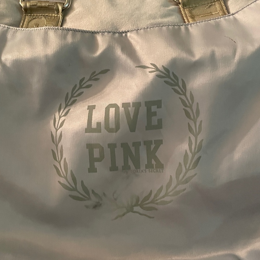 PINK Victoria's Secret Beige Travel Bag in EUC - Picture 2 of 16